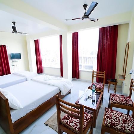 Rishika Guest House And Banquet Calcutta Exteriör bild