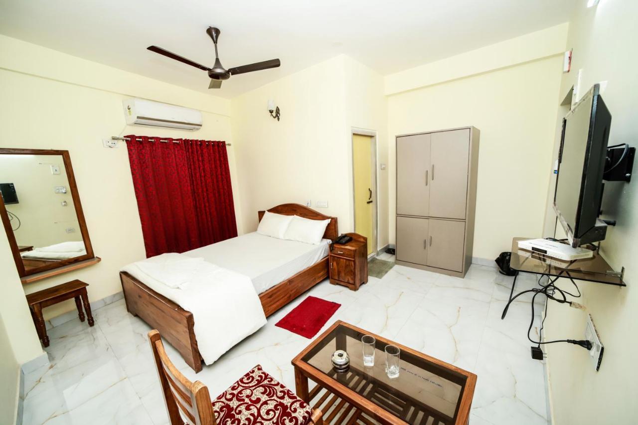 Rishika Guest House And Banquet Calcutta Exteriör bild