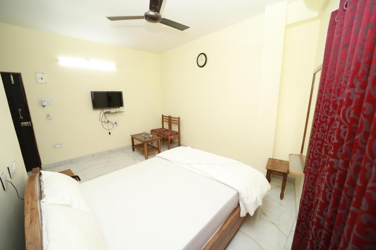 Rishika Guest House And Banquet Calcutta Exteriör bild