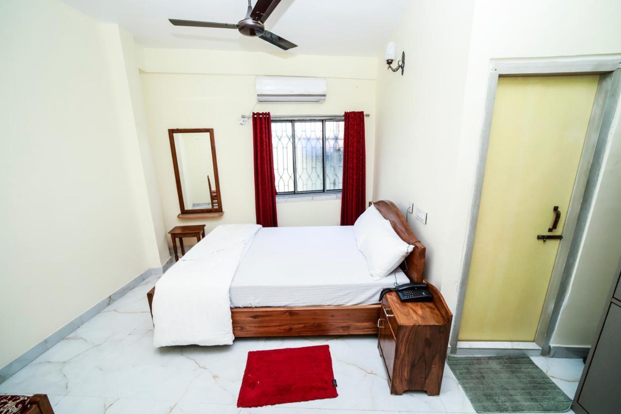 Rishika Guest House And Banquet Calcutta Exteriör bild